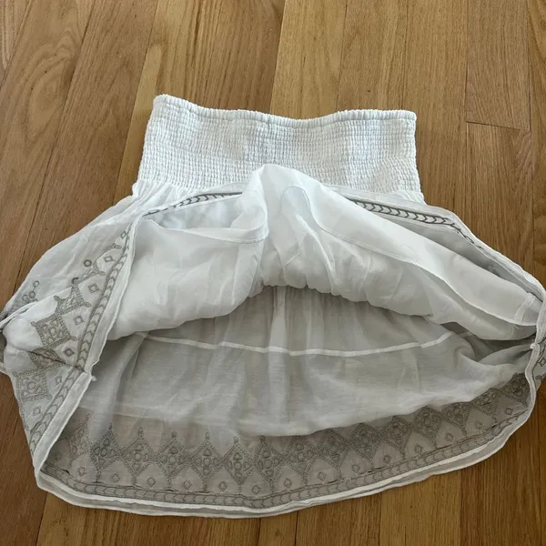 XS White Lace Skirt‎ by White House Black Market Boho - Image 5