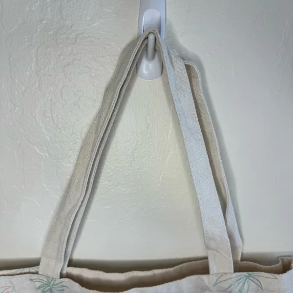 NWOT: Gorjana Palm Tree Print Canvas Tote Bag - Image 7