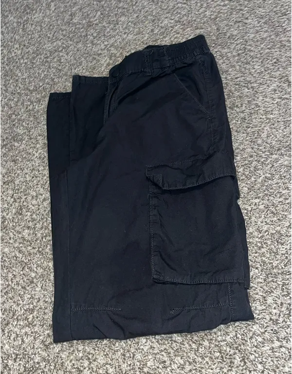 Divided H&M Cargo Pants Black - Image 2