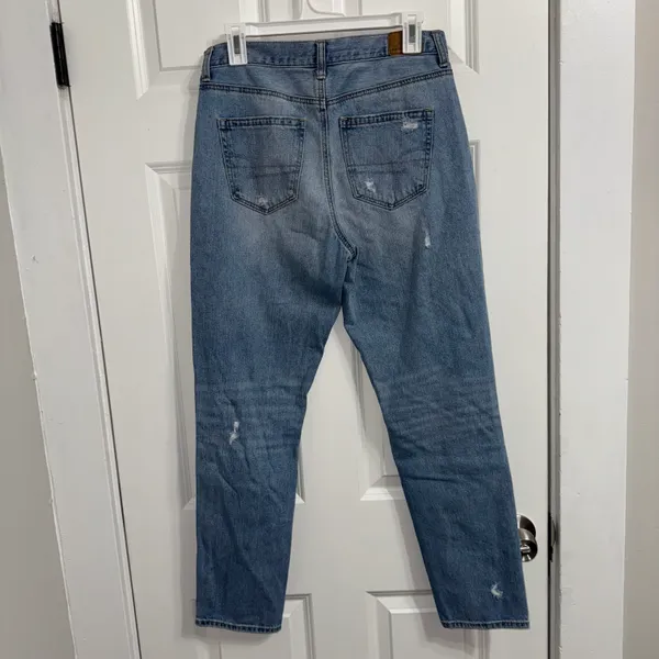 American Eagle Mom Jeans - Image 2