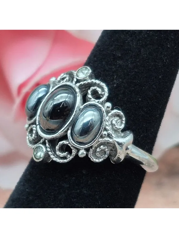 Vintage 70's AVON Midnight Splendor Hematite Ring Witchy Whimsigoth Size 7.5 - Image 8
