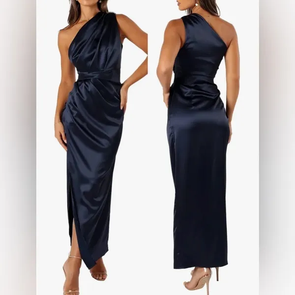 NEW Petal & Pup Nadia One-Shoulder Satin Maxi Navy Dress sz 6 - Image 2