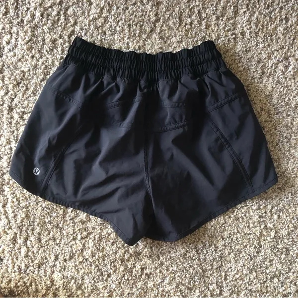 Lululemon Tracker Running Shorts - Image 4