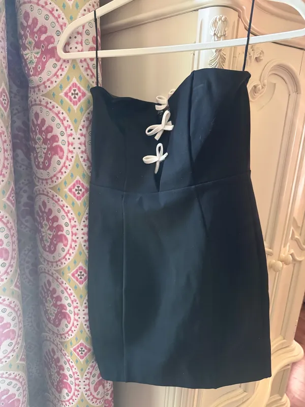 Anna Grace Black dress Windsor - Image 2