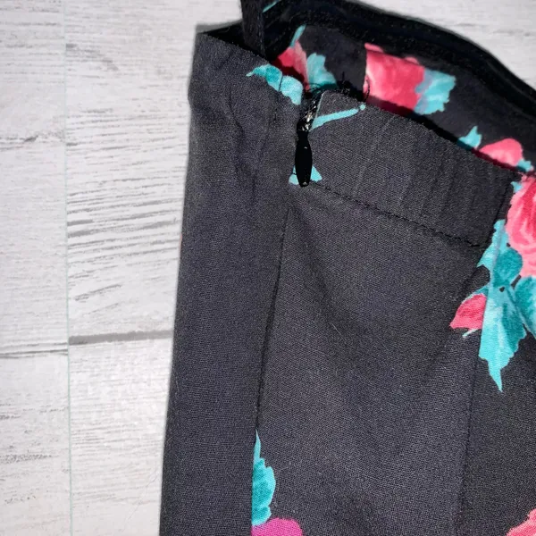 As U Wish black floral strapless romper shorts womens size L juniors - Image 3