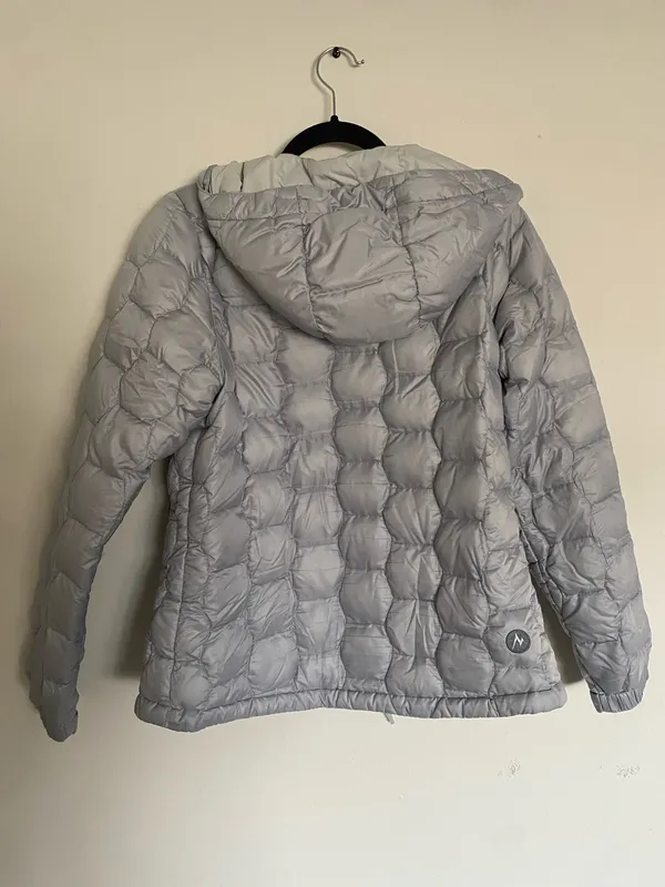 Marmot 800 Fill Women’s Puffer Jacket - Image 5