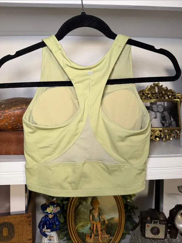 Sleeveless Athletic Tank Top - Image 2