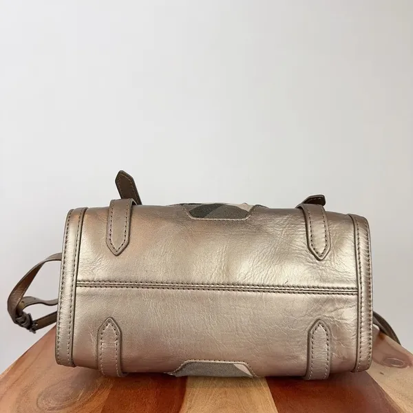 Pre-Owned Burberry Satchel Shimmer Nova‎ Check Canvas - Image 7