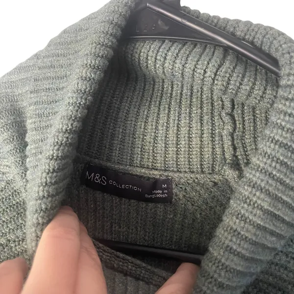 M & S‎ Collection Women's Size Medium Green Tight Knit Turtle Neck Sweater - Image 4