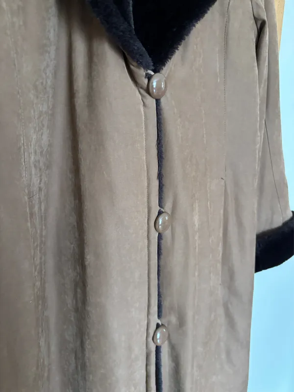 Vintage Full Length Faux Fur Coat – UD (Utex) Design – Size 8 - Image 5