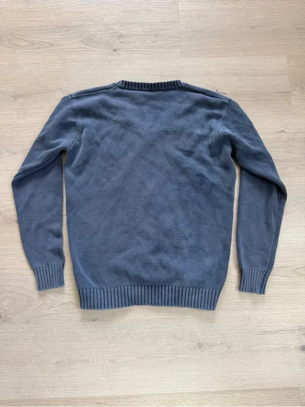 Brandy Melville Italian V-Neck Sweater - Blue Gray - Image 4