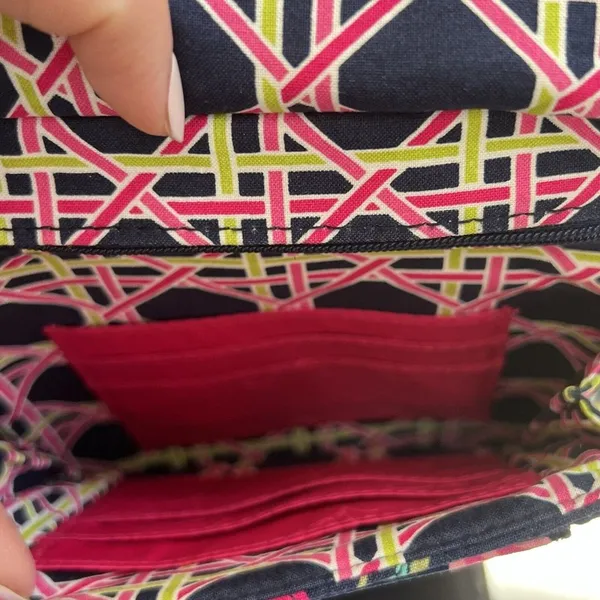 Vera Bradley‎ Mini Hipster Crossbody RIBBONS Winter 2012 Navy Blue Floral Pink - Image 4