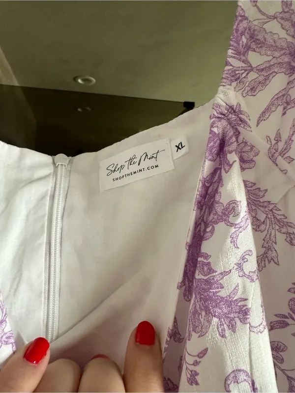 Lavender Floral Maxi Dress - Scoop Neck, Long Sleeves - Image 3