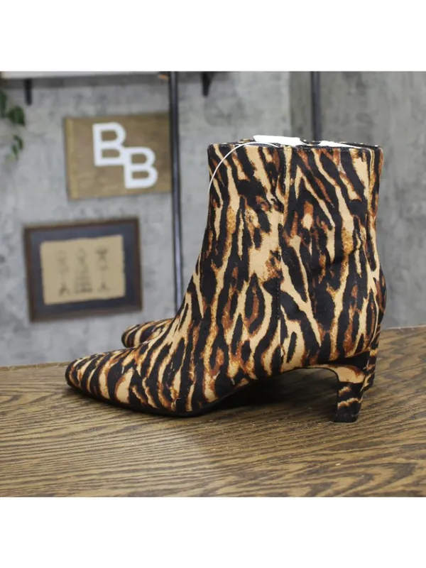 NWT A New Day Womens Tigris Boots Block Heel 94568630 Tiger Print Brown 9M - Image 3