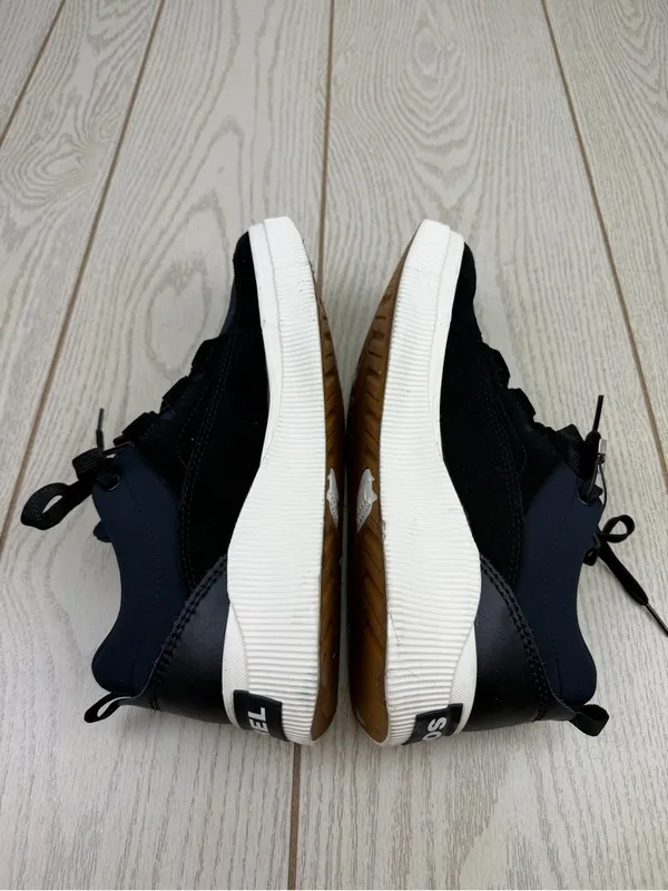 Sorel Women's Out N About IV Low Women's Waterproof Sneaker 11 Black Gum 2 $100 - Image 5