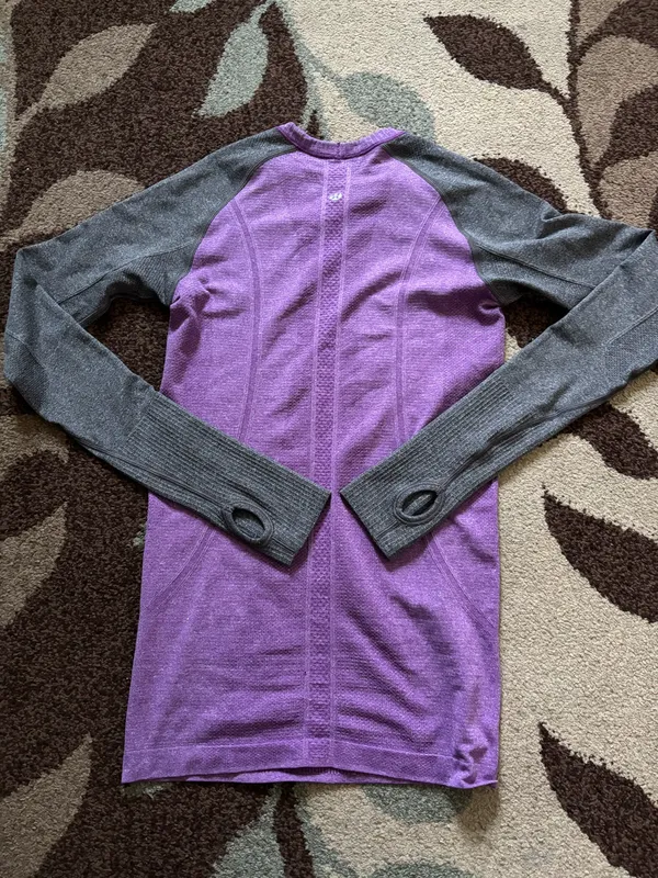 Lululemon Swiftly Long Sleeve Tech - Image 3