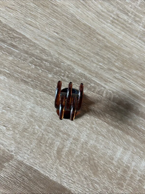 Small Brown Tortoiseshell Mini Hair Claw Clip - Image 4
