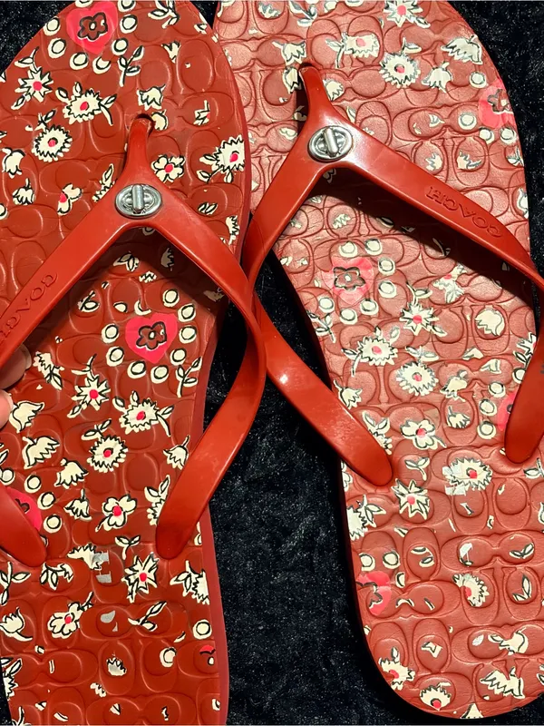 Coach Red Floral Flip Flop Sandals - Image 5