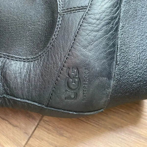 UGG Arleta Black Leather Wedge Boot Booties $180 8.5 - Image 4