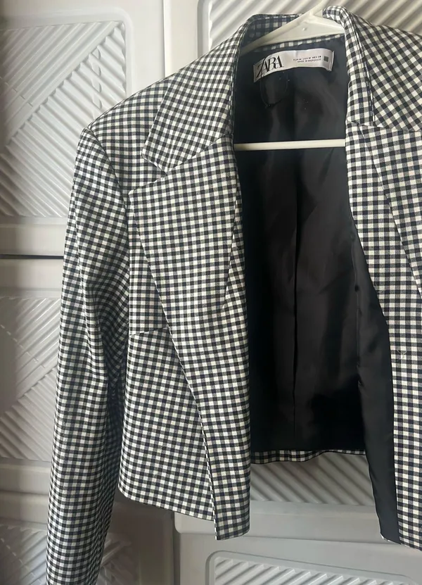 ZARA Black and White Houndstooth Cropped Blazer - Image 5