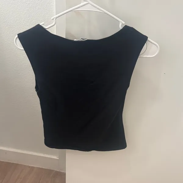 ⭐️REFORMATION BLACK TANK - Image 3
