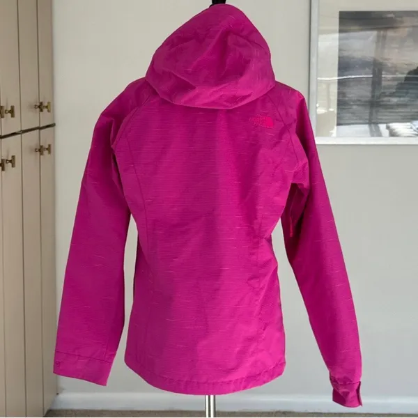 The North Face DryVent Rain Jacket - Image 6
