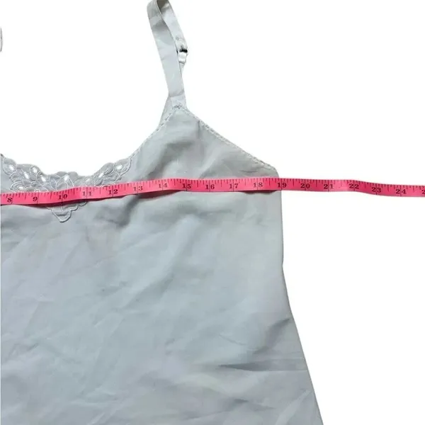 Vintage Vanity Fair White Camisole with Embroidery Size 38 / 44 Large - Image 4
