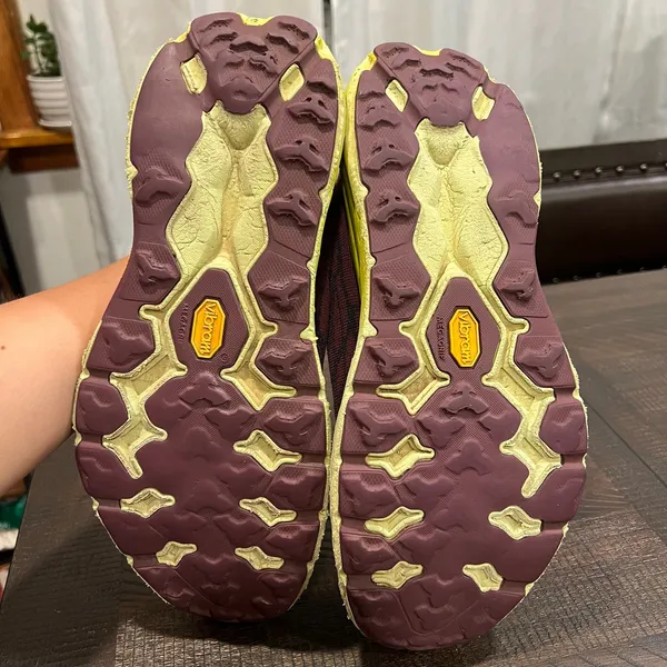 Hoka speedgoat 5 vibram burgundy running shoes women 9 B - Image 5