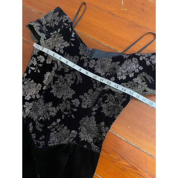 Vintage Scott McClintock Black Velvet Silver Brocade Off Shoulder Dress - Image 9