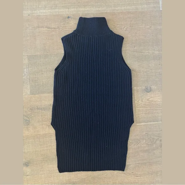 everlane navy blue sleeveless ribbed turtleneck sleeveless sweater - Image 3