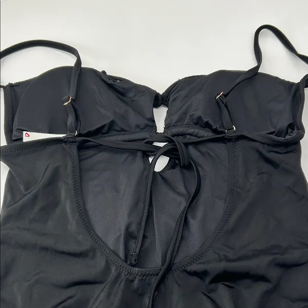 Elegant Black One - Image 10