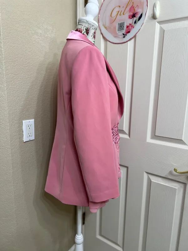 Tiffany Collection Pink Satin Trim Embroidered Embellished Blazer Size 14 - Image 4