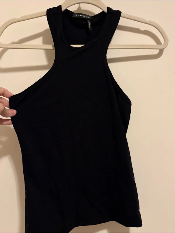 Koral Activewear Black Basic Tank size XS - Image 2