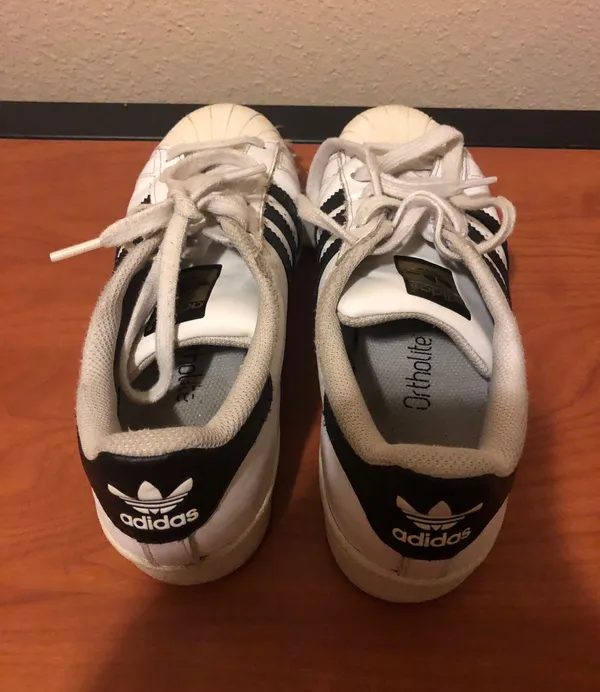 Adidas Superstar Classic Sneakers - Image 4