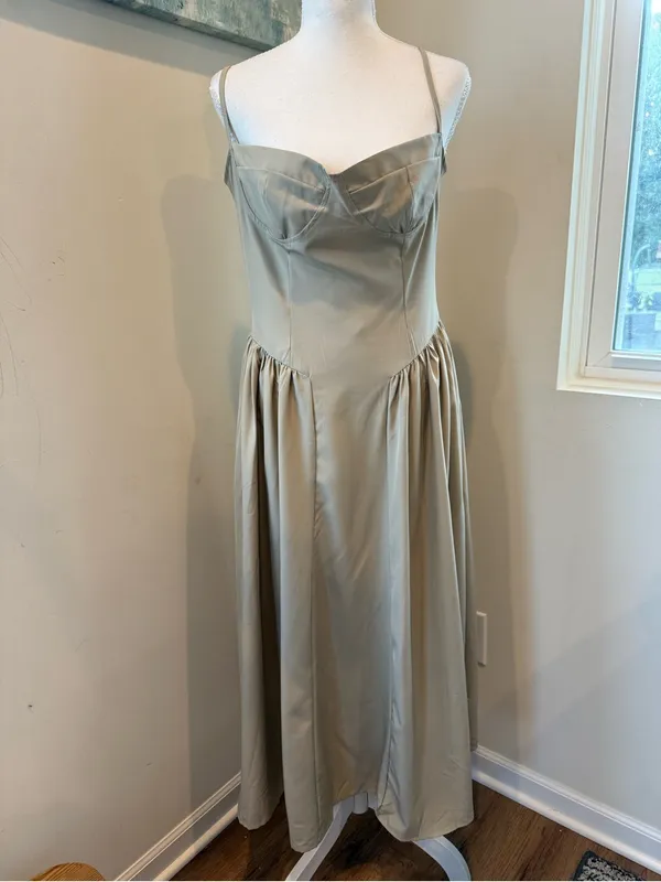 Source Unknown Beige Taupe Spaghetti Strap Sweetheart Bodice Drop Waist Midi Dress - Image 8