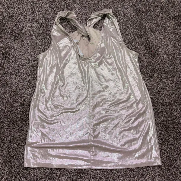New York & Company silver metallic halter top in XS - Image 3