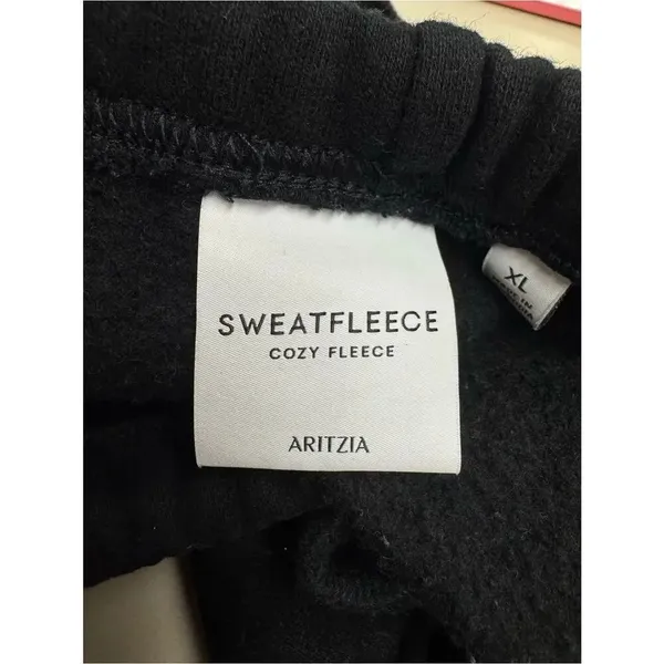 Aritzia Sweatfleece Cozy Fleece Black Shorts Women’s XL - Image 3