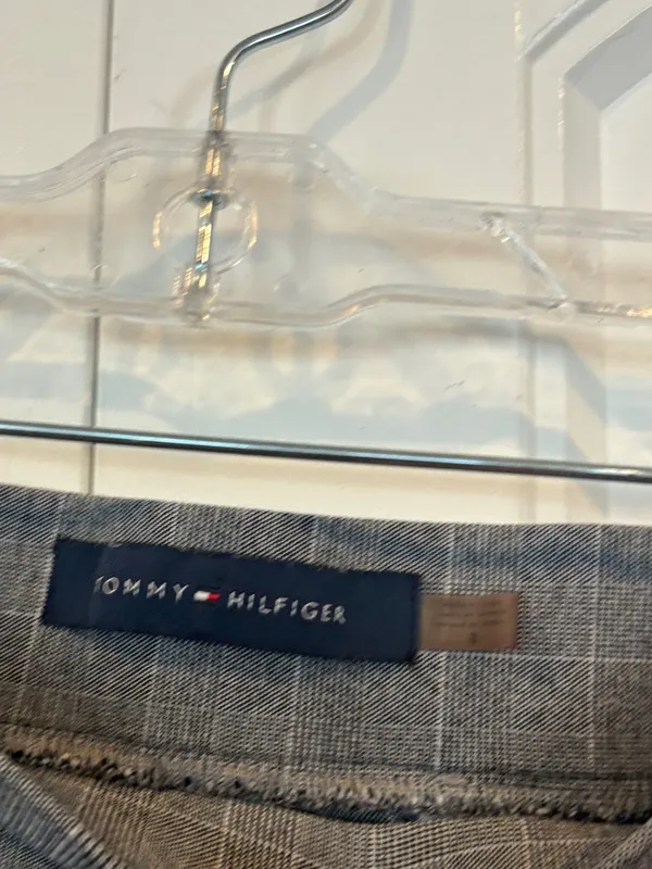 Tommy Hilfiger black plaid pull on dress pants/leggings size 8 - Image 7
