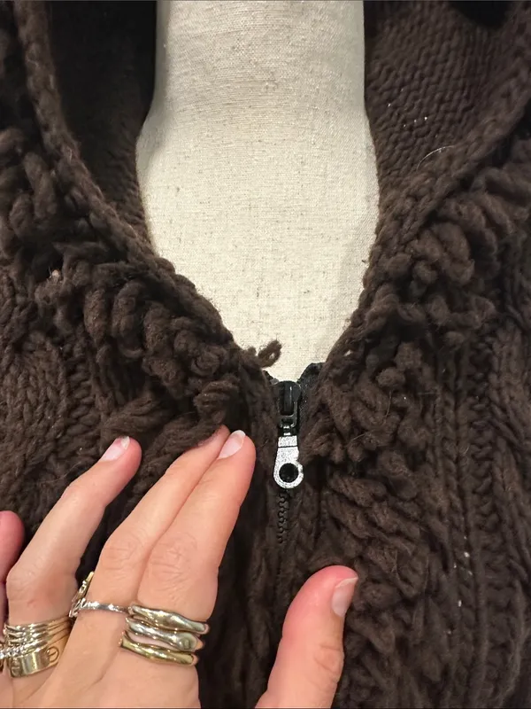 Sisandina Chunky Cable Knit Hooded Cardigan in Dark Brown - Image 3