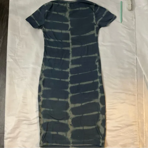 ASOS Blue Tie Dye Bodycon Crewneck T-shirt Dress 4 Comfy Cozycore Hippie Casual - Image 4