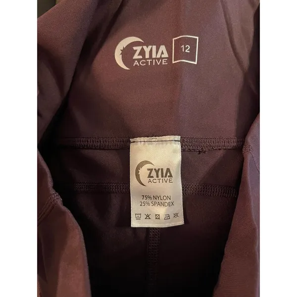 Zyia Active Wine Pocket Brilliant Hi-Rise Capris Size 12 - Image 3