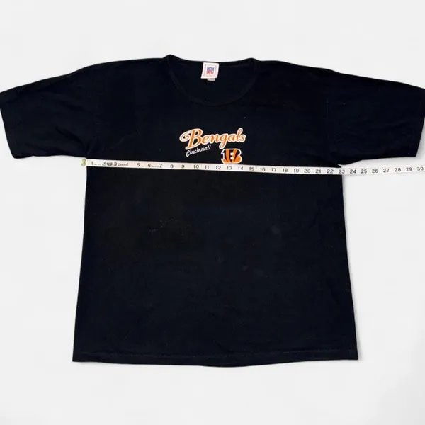 NFL Women’s Cincinnati Bengals black cotton t-shirt with Bengals logo, size XL - Image 4