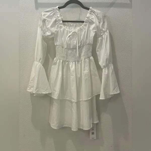 White Ruffle Dress NWT Size XS Cottagecore Boho Off Shoulder Tiered Mini Earthy - Image 6