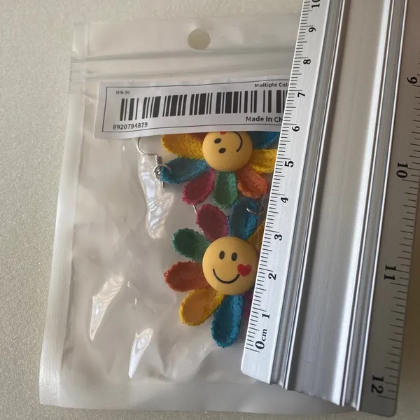 Rainbow Color Sunflower Smiling Face Design Dangle Earrings‎ Cute Knit Style - Image 6