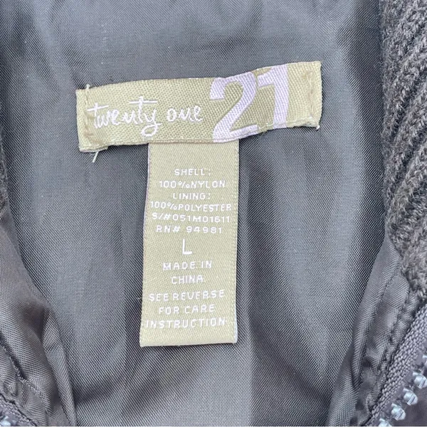 Vtg Y2K Twenty One Brown Puffer & Knit Vest Zip Up Chunky 2000s Size Large - Image 8
