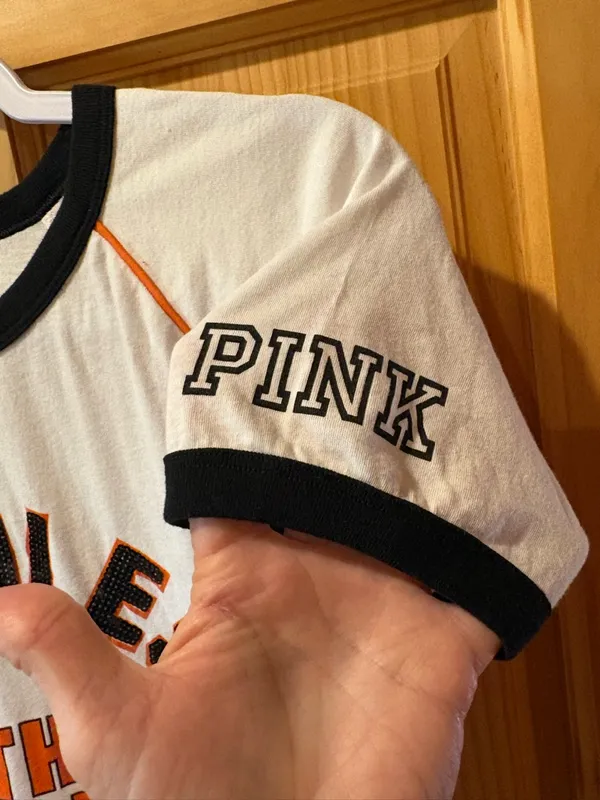 Baltimore Orioles "This Is Birdland" Ringer Tee by Victorias Secret PINK size L - Image 4