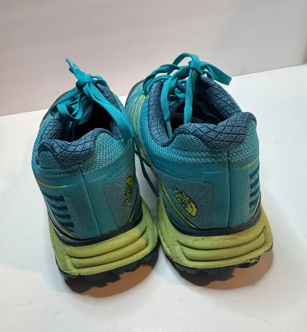 The North Face Vibram Hiking Shoes Size 9 - Image 4