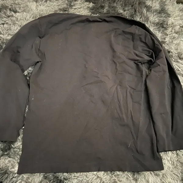 Patagonia black medium long sleeve - Image 4