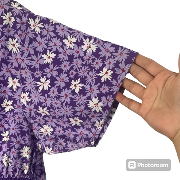 Dickies Floral Two Pocket Elastic Lilac Multicolor Scrub Top Size Medium‎ - Image 3