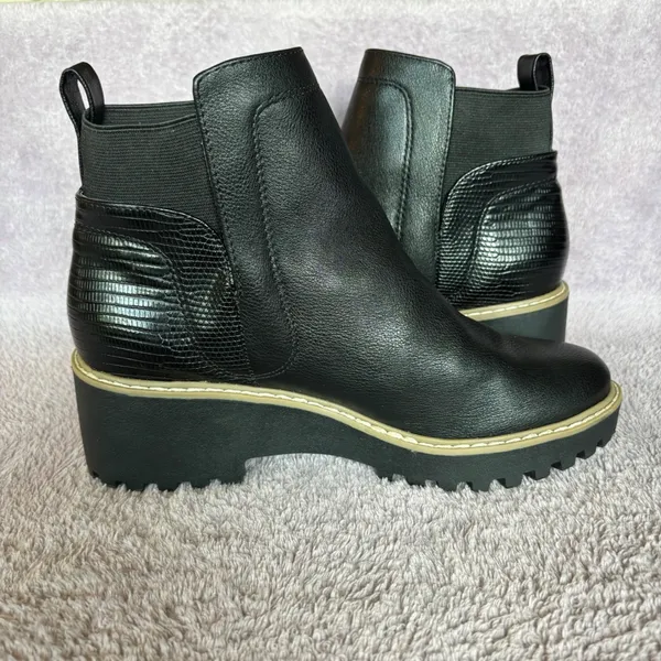 DV Dolce Vita Rango Black Lug Sole Chelsea Ankle Boots Croc Embossed Heel 8 - Image 3